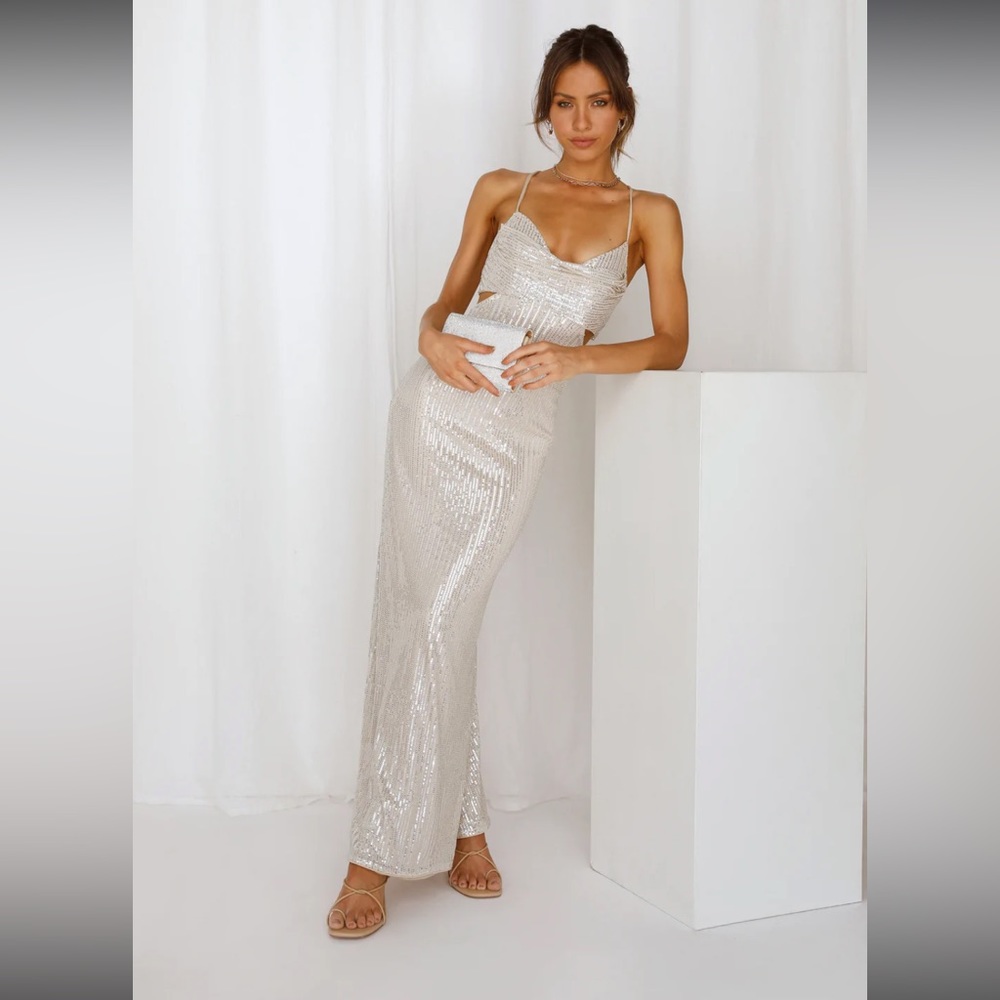 Hello Molly SPARKLING MOMENT MAXI DRESS SILVER